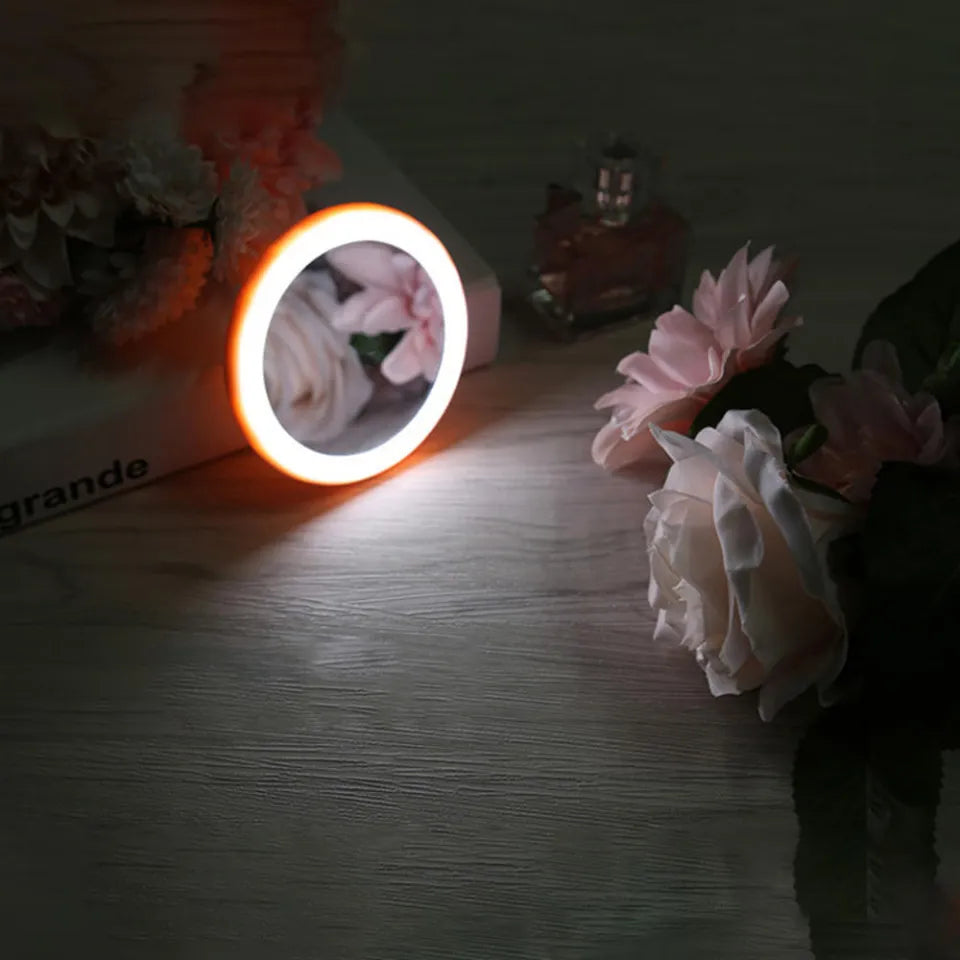 ✨ LumiGo™ – Miroir LED de Voyage